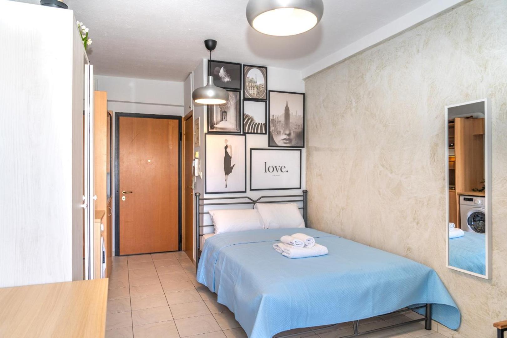 Kosmos Service Apartment Beautiful Studio 3 With Additional Cost Parking Salonicco Esterno foto