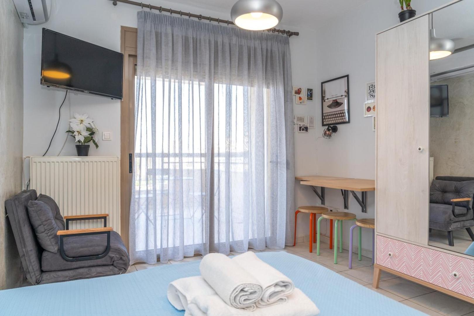 Kosmos Service Apartment Beautiful Studio 3 With Additional Cost Parking Salonicco Esterno foto