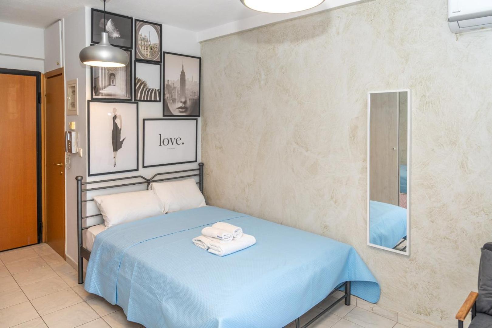 Kosmos Service Apartment Beautiful Studio 3 With Additional Cost Parking Salonicco Esterno foto